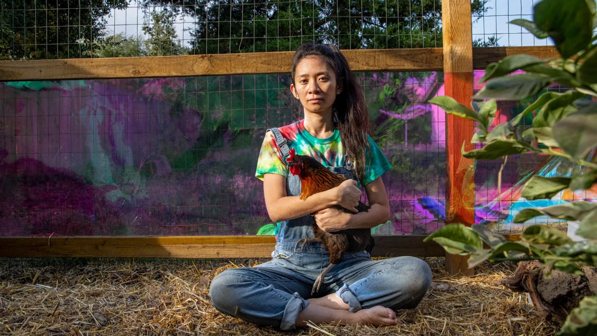 Манга идет в Голливуд, посредником станет Kodansha Studios под руководством Хлои Чжао Манга идет в Голливуд, посредником станет Kodansha Studios под руководством Хлои Чжао