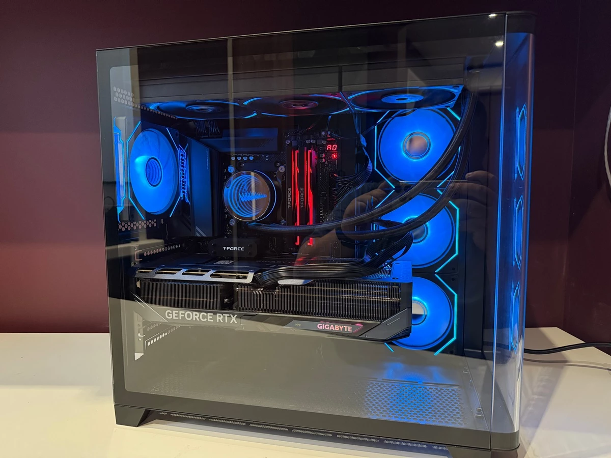 Собираем ПК с Formula Crystal U2 + Блок питания 1000W Formula FV-1000GM + Formula Oasis L360 Собираем ПК с Formula Crystal U2 + Блок питания 1000W Formula FV-1000GM + Formula Oasis L360