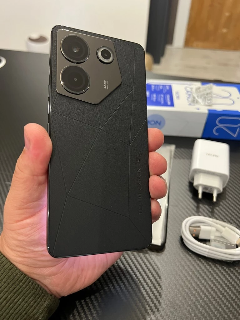 Обзор смартфона TECNO CAMON 20 Pro 5G: дизайнерский камерофон Обзор смартфона TECNO CAMON 20 Pro 5G: дизайнерский камерофон