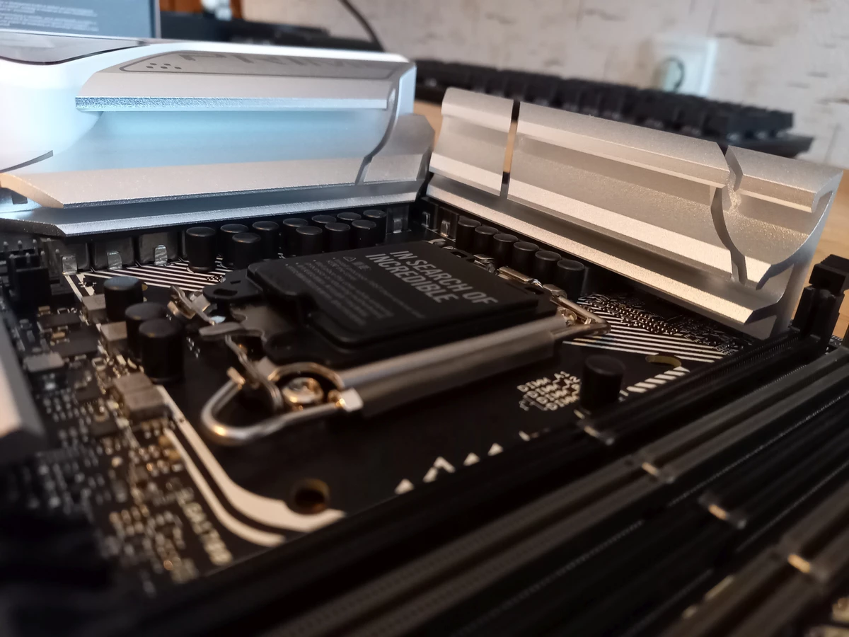 Обзор материнской платы ASUS Prime Z690-A Обзор материнской платы ASUS Prime Z690-A