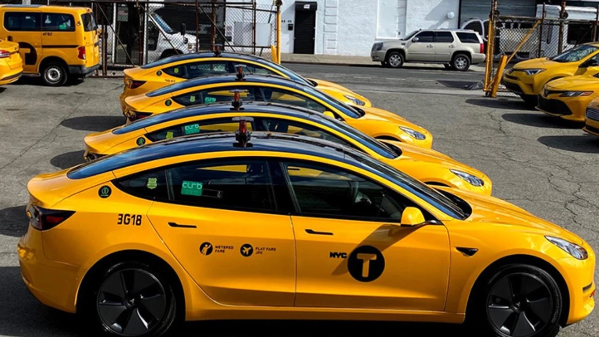 Tesla тестирует полностью беспилотные такси в Остине Tesla тестирует полностью беспилотные такси в Остине