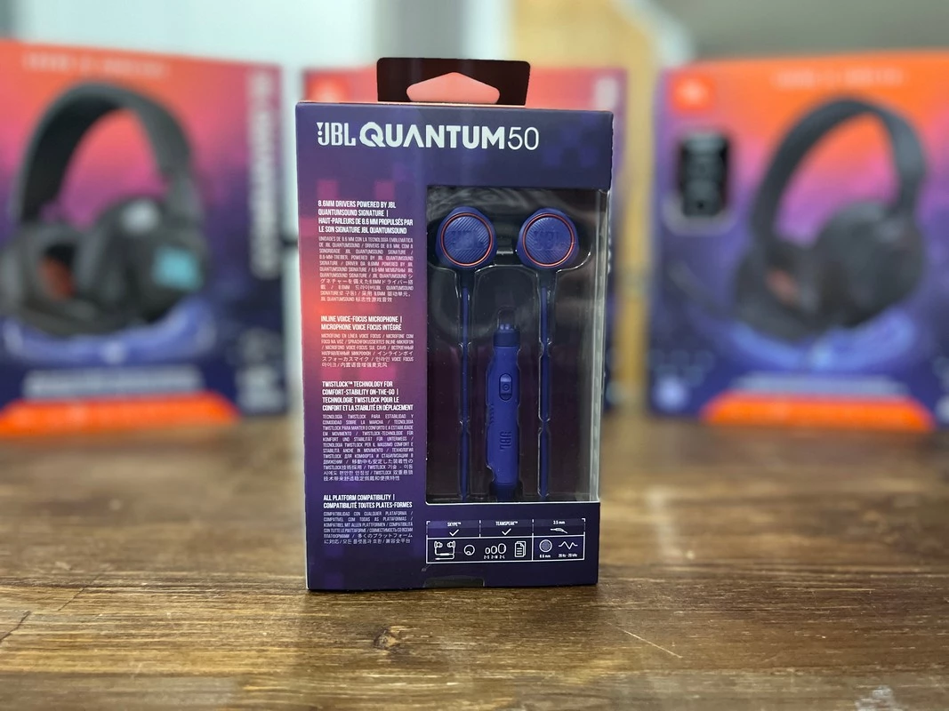 Обзор игровой гарнитуры JBL Quantum 50 Обзор игровой гарнитуры JBL Quantum 50