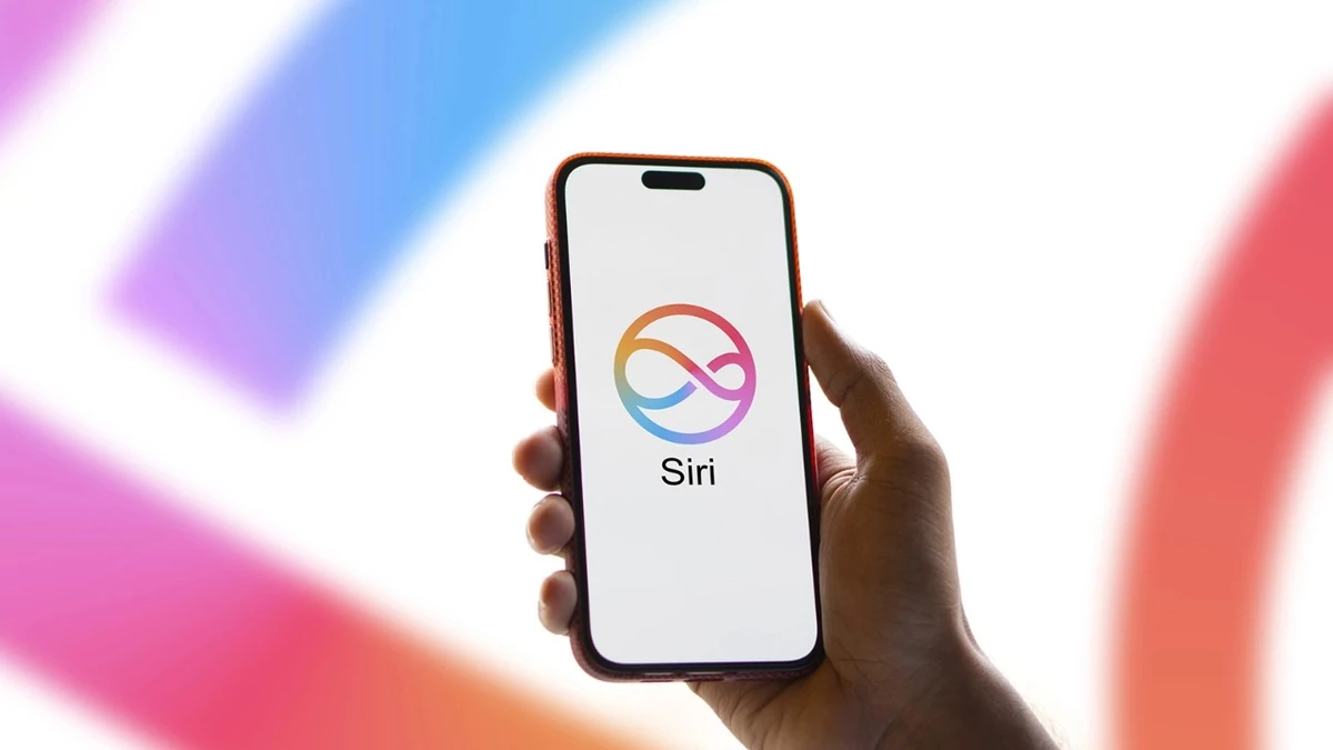На следующей неделе можно будет попробовать новую Siri, улучшенную на базе технологии Google Gemini