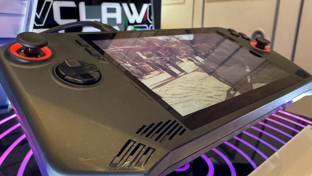 Консоль MSI Claw представлена официально. Первая консоль на Intel Core Ultra Консоль MSI Claw представлена официально. Первая консоль на Intel Core Ultra