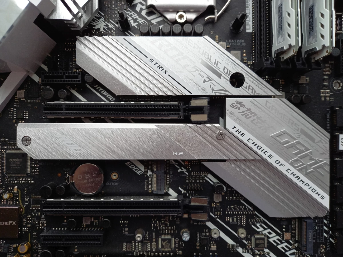 Обзор ASUS ROG Strix Z490-A Gaming - белая, мощная, среднебюджетная