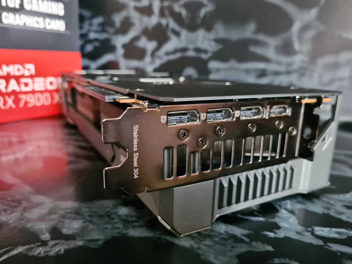 Обзор ASUS TUF Radeon RX 7900 XT OC 20GB — видеокарта или холодное оружие? Обзор ASUS TUF Radeon RX 7900 XT OC 20GB — видеокарта или холодное оружие?