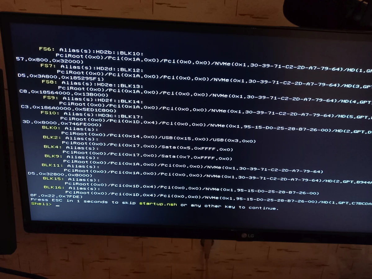 Обзор материнской платы AORUS Z690 PRO Обзор материнской платы AORUS Z690 PRO