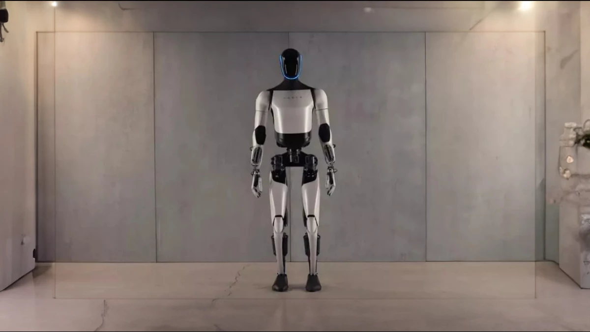 На Маска в Tesla уже трудится примерно 1000 роботов Optimus, заменивших людей