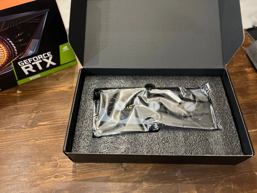 Обзор видеокарты Gigabyte GeForce RTX™ 3050 GAMING OC 8G Обзор видеокарты Gigabyte GeForce RTX™ 3050 GAMING OC 8G