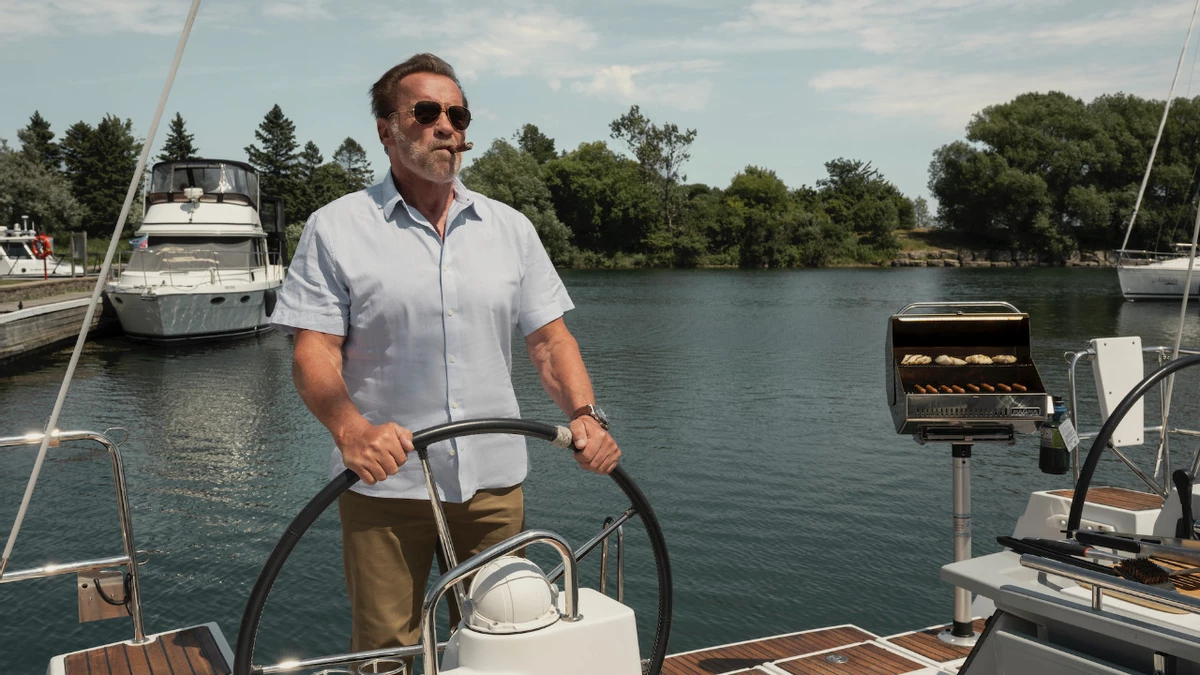 Железный Арни от Netflix — первый трейлер сериала FUBAR Железный Арни от Netflix — первый трейлер сериала FUBAR
