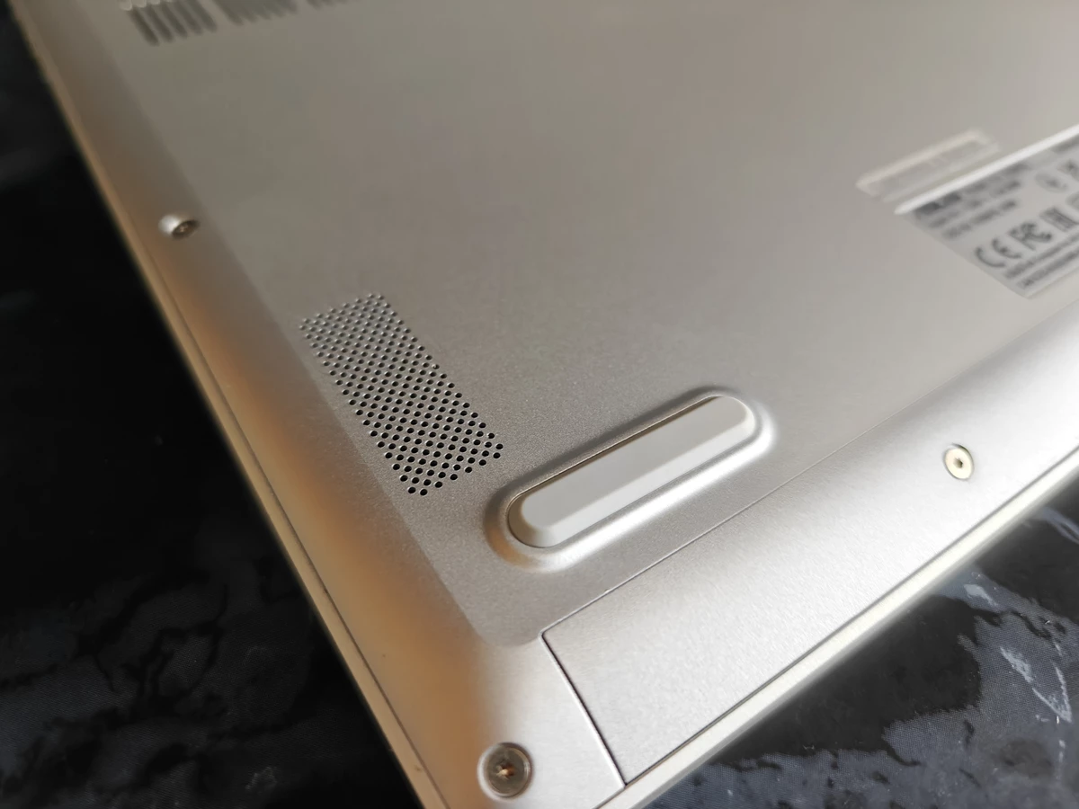 Обзор Asus Vivobook S 15 на Snapdragon X Elite — новый конкурент для Intel и AMD Обзор Asus Vivobook S 15 на Snapdragon X Elite — новый конкурент для Intel и AMD