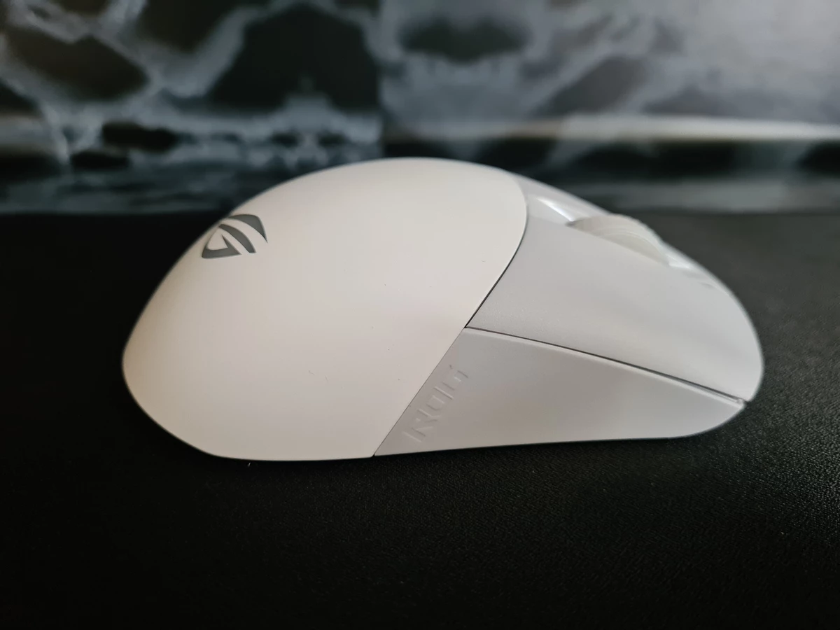 Обзор игровой мыши ASUS ROG Keris Wireless Aimpoint Обзор игровой мыши ASUS ROG Keris Wireless Aimpoint