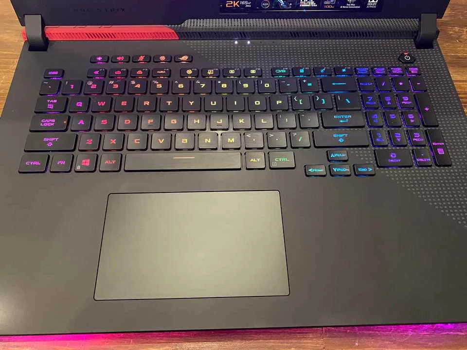 Обзор игрового ноутбука ASUS ROG Strix G17 (G713Q) Обзор игрового ноутбука ASUS ROG Strix G17 (G713Q)
