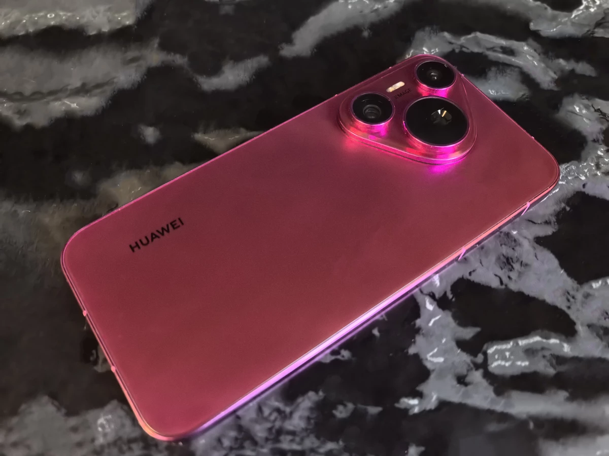 Обзор Huawei Pura 70 — младшенький среди старшеньких Обзор Huawei Pura 70 — младшенький среди старшеньких