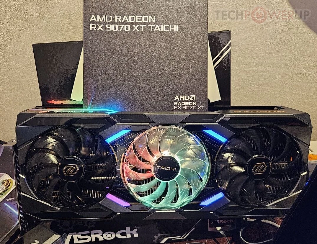 Разъем питания 16-pin 12V-2×6 все же добрался до AMD — ASRock представила видеокарту с таким питанием Разъем питания 16-pin 12V-2×6 все же добрался до AMD — ASRock представила видеокарту с таким питанием