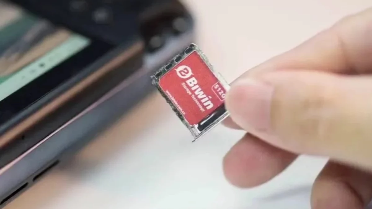 Крошечные мини-SSD на 2 ТБ втрое быстрее microSD Express при почти таком же размере Крошечные мини-SSD на 2 ТБ втрое быстрее microSD Express при почти таком же размере