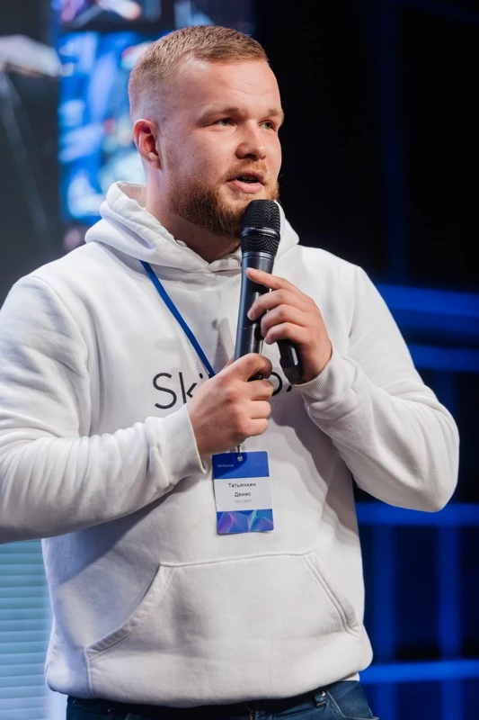 11500 студентов, 117 курсов и 40 партнеров: как Skillbox отметил первый день рождения направления «Игры» 11500 студентов, 117 курсов и 40 партнеров: как Skillbox отметил первый день рождения направления «Игры»