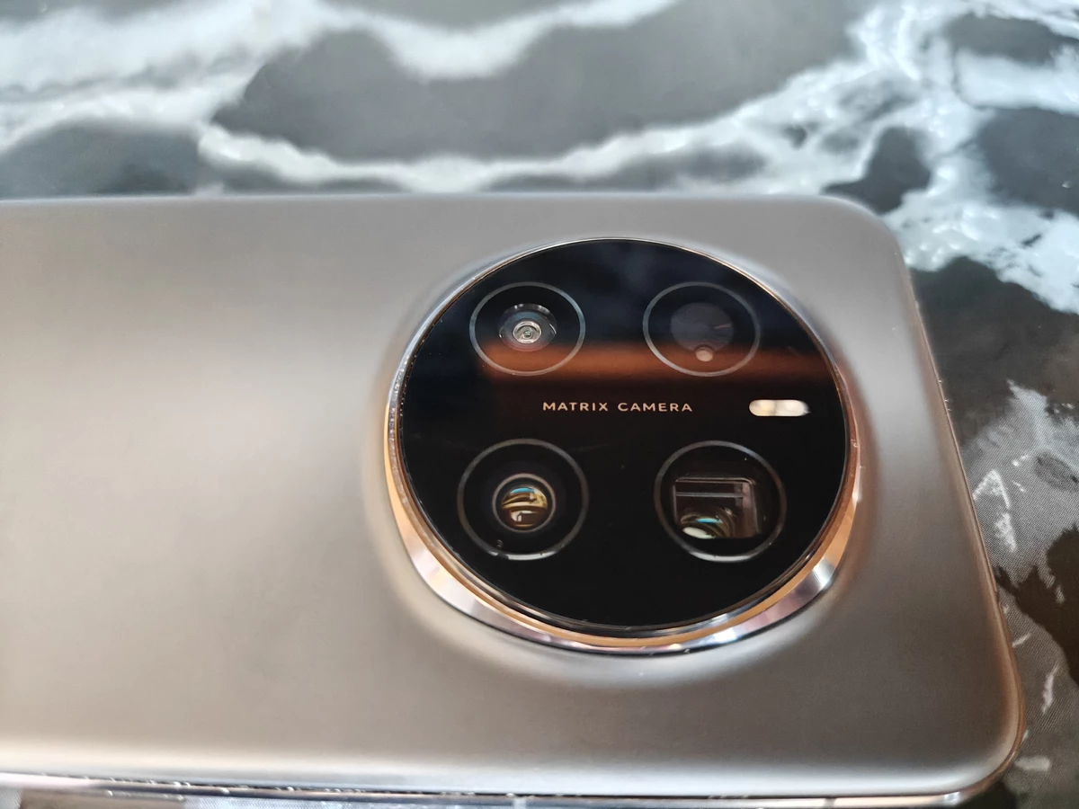 Обзор смартфона Honor Magic 7 Pro — настоящий флагман по всем параметрам Обзор смартфона Honor Magic 7 Pro — настоящий флагман по всем параметрам