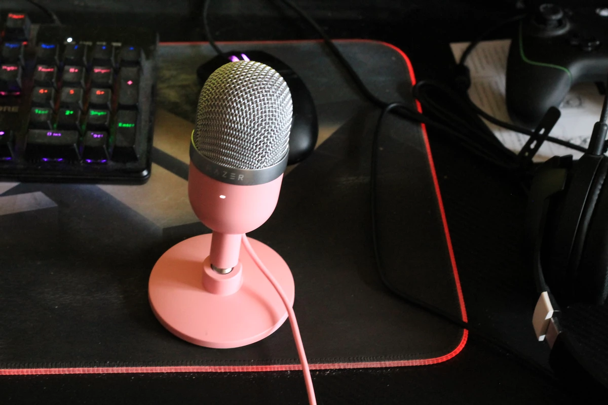 Обзор микрофона Razer Seiren Mini Quartz Pink - компактность и четкость Обзор микрофона Razer Seiren Mini Quartz Pink - компактность и четкость