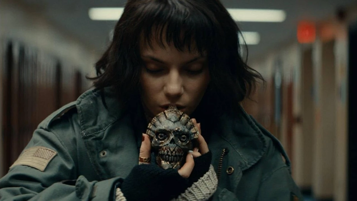 Вышел трейлер нового хоррора «Зловещий свист» от режиссёра «Проклятие монахини»