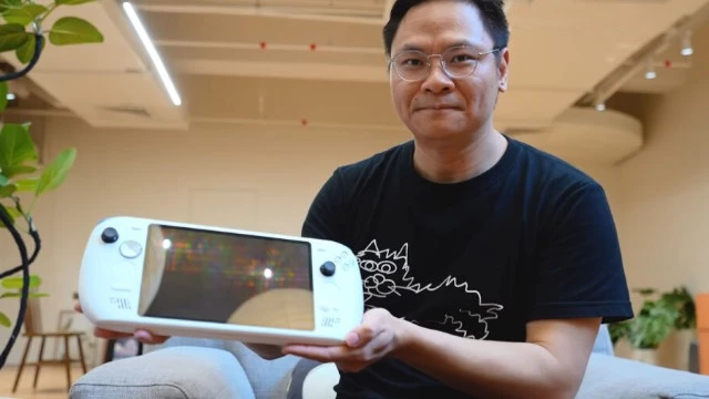 AYANEO представила NEXT II с процессором Ryzen AI Max+ 395