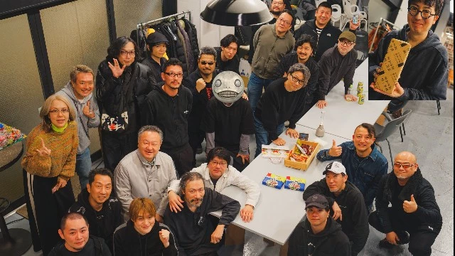 Авторы Dark Souls, NieR, Silent Hill, Resident Evil, PlayStation, DMC и Tekken вкусно покушали на Новый год и попали на фото