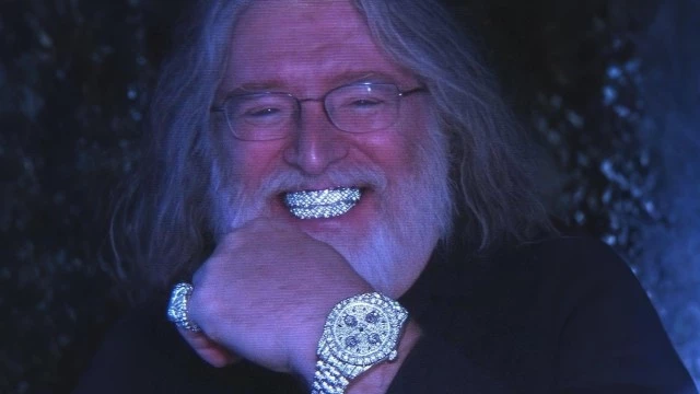 Тим Суини напал на Гейба Ньюэлла, который инвестициям в Steam предпочитает «яхты и бриллиантовые зубы»