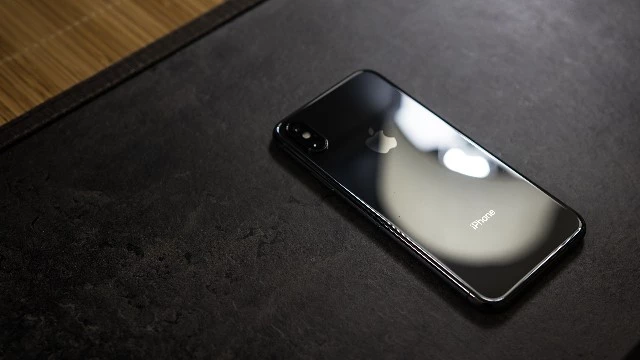 Apple пытается перенести производство iPhone из Китая, чтобы обмануть Трампа