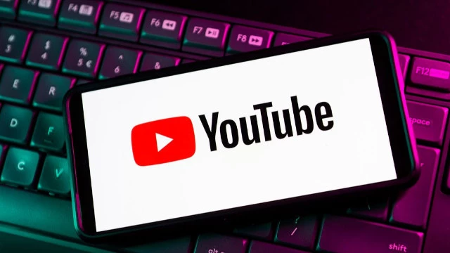 YouTube теперь и в субтитры добавляет "эмоции"