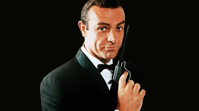 Amazon опозорилась перед фанатами Джеймса Бонда: с постеров убрали культовые пистолеты