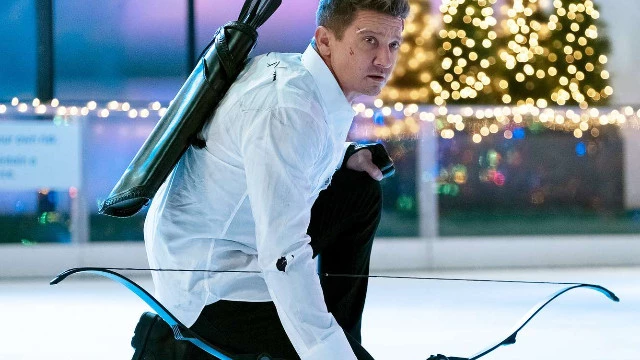 Me too еще не сдохло: бывшая Джереми Реннера пытается уничтожить его карьеру 