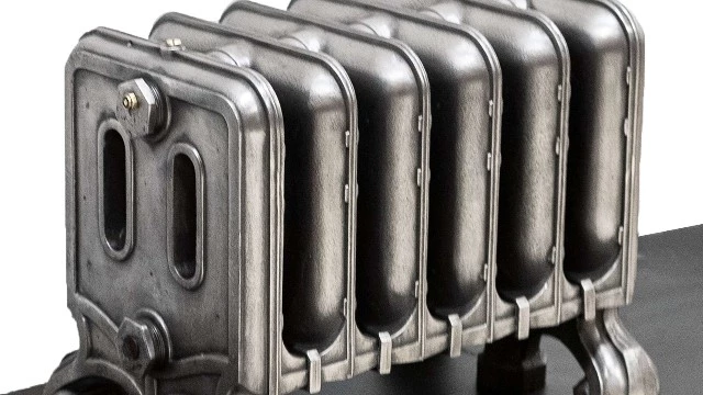 Гейминг в викторианском стиле — 50-килограммовый чугунный радиатор превратили в игровой ПК