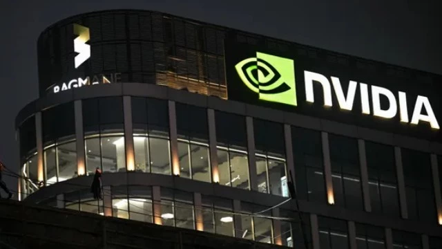 Доля NVIDIA в Китае рухнет с 66% до 8% — прогноз аналитиков на фоне санкций и успеха местных чипов