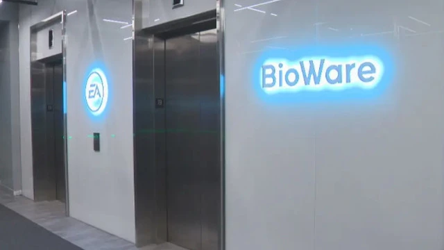 Похоже, закончился NDA: бывший продюсер BioWare за несколько дней вылил на EA тонну помоев