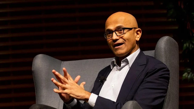 "Капитализм, счастье, за*****!". Да? Глава Microsoft за год получил 96,5 миллиона баксов за счет уволенных 15 000 трудяг 