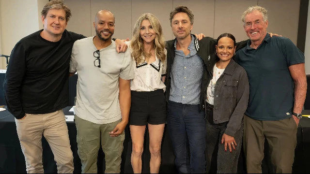 "Девонька моя" вернулась: RHS представила тизер "Клиники" с легендарной озвучкой