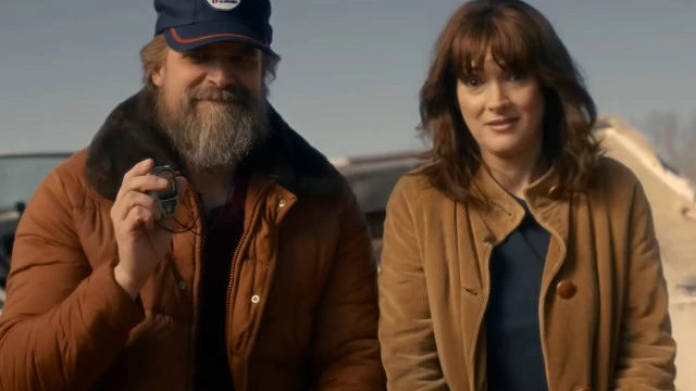 Одиннадцать тренируется убивать Векну в отрывке из пятого сезона «Очень странных дел»