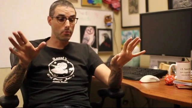 Джош Сойер вступился за ручной труд в споре об использовании ИИ в гейм‑дизайне