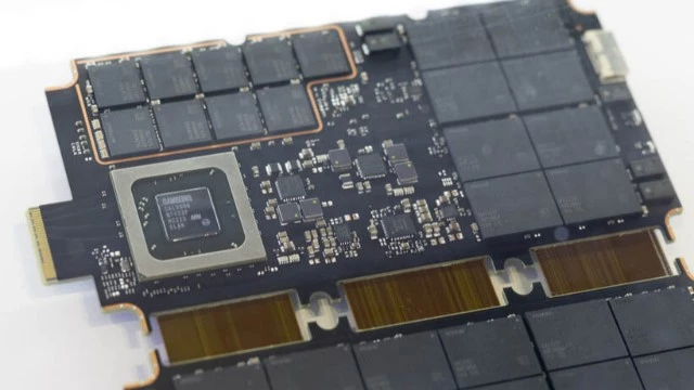 Samsung планирует выпуск SSD на 256 ТБ в 2026 году и 512 ТБ в 2027 году