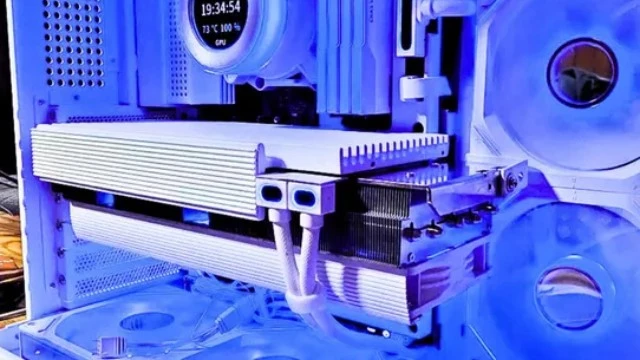 Моддер превратил автомобильный усилитель в кулер для RTX 3080