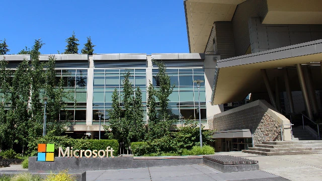 Microsoft совместно с Atom Computing скоро приступят к созданию квантового компьютера второго уровня