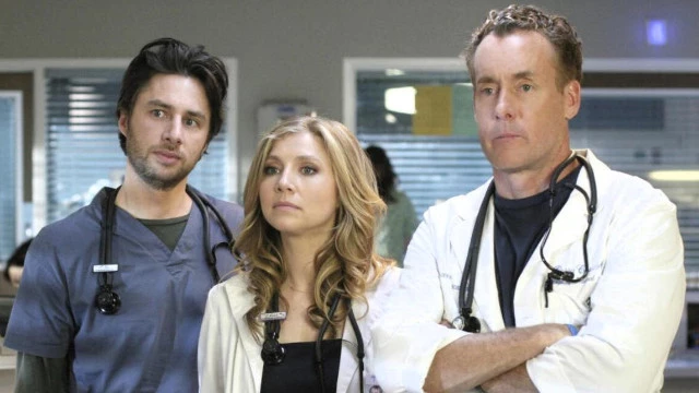 "Орел" не взлетел: новый тизер перезапуска сериала "Клиника"