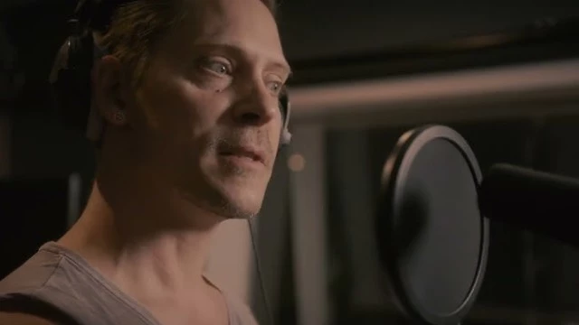 Разработчики GreedFall: The Dying World продемонстрировали главного злодея игры, озвученного Нилом Ньюбоном