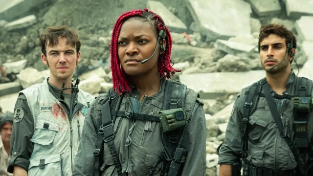 Сериал "Чужой: Земля" получил высокие оценки от критиков