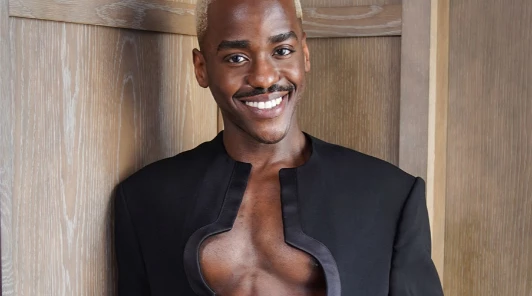 Переварили Шути Гатву? Встречайте новую Розу из «Доктора Кто» — черного трансгендера*