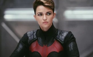 Arrowverse ищет новую лесбиянку*: Руби Роуз отказалась от роли Бэтвумен